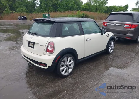 2012 Mini Cooper S из США, поврежденный, VIN WMWSV3C59CT386436
